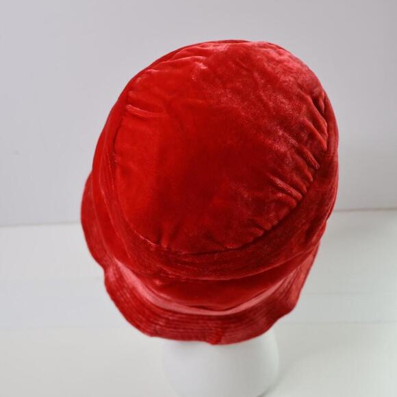 Vintage 20s Ladies Bright‎ Red Velvet Hat with Bow Cute Preppy Retro Flapper VTG - Picture 4 of 7